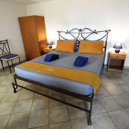 Mimosa Apartmán Cefalù